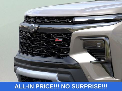 New 2026 Chevrolet Traverse Z71 w/ Enhanced Driving Package AWD/4WD image 13