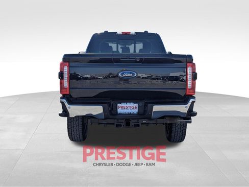 Used 2024 Ford F350 Lariat w/ Chrome Package AWD/4WD image 9