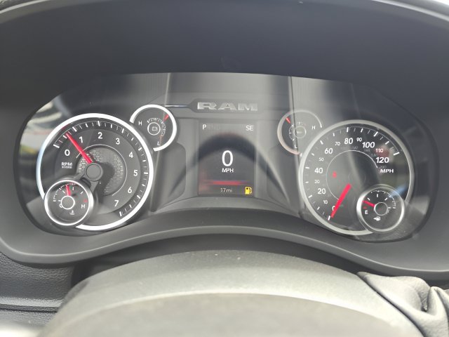 New 2026 RAM 3500 Tradesman AWD/4WD image 12