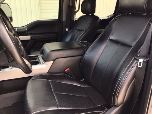 Used 2021 Ford F250 Lariat image 20