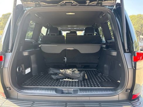 Certified 2026 Lexus GX 550 AWD/4WD image 21