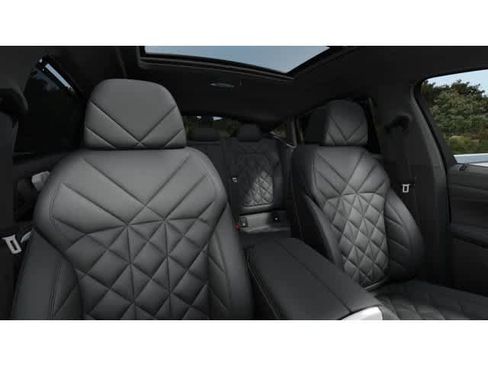Used 2027 BMW X6 xDrive40i w/ Executive Package AWD/4WD image 11