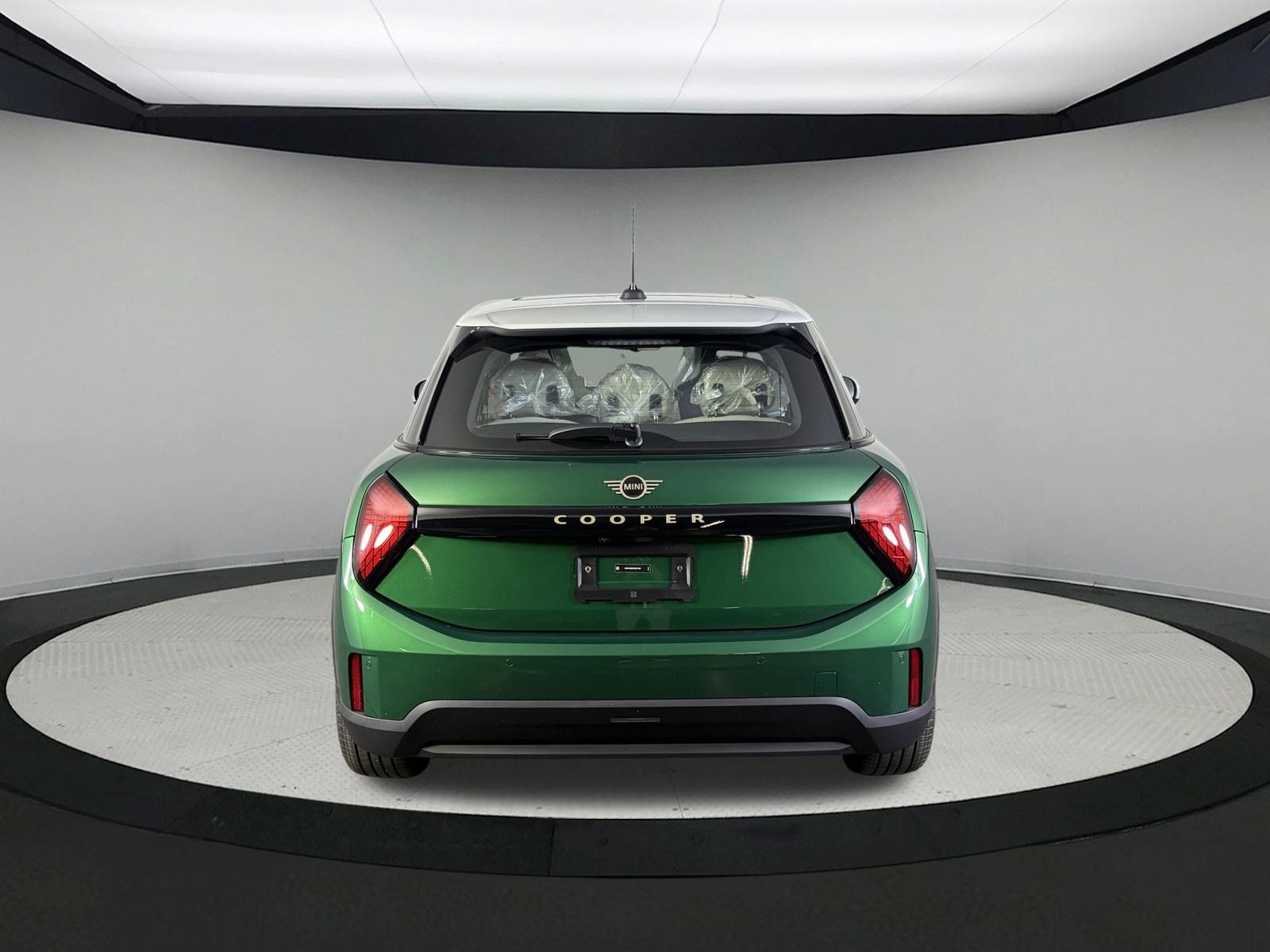 New 2027 MINI Cooper 4-Door Hardtop FWD image 6