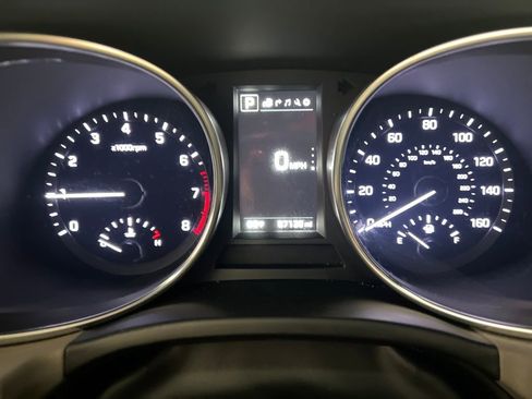 Used 2018 Hyundai Santa Fe Sport w/ 2.4L Tech Package 04 image 18