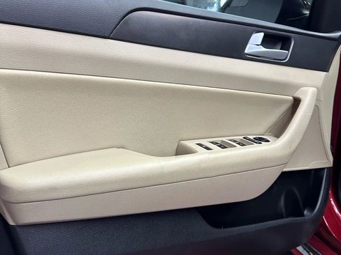 Used 2015 Hyundai Sonata Sport image 9
