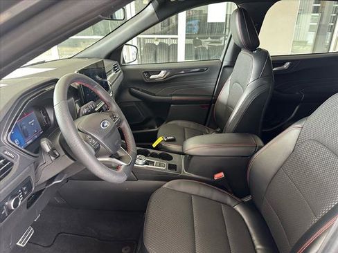 Certified 2023 Ford Escape ST-Line w/ Tech Pack #1 image 19