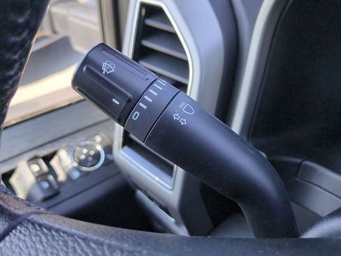 Used 2021 Ford F250 Lariat image 28