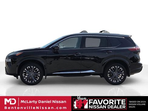 New 2026 Nissan Rogue Platinum w/ Platinum Premium Package AWD/4WD image 3