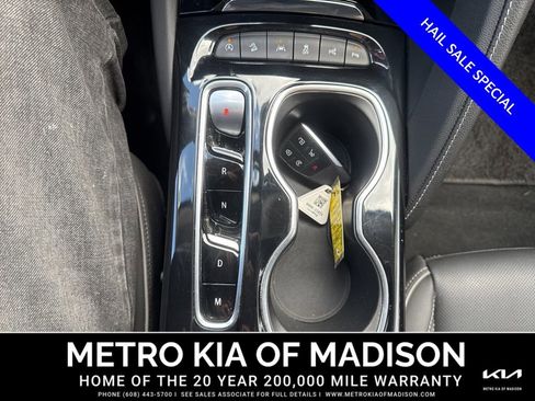 Used 2023 Buick Envision Avenir AWD/4WD image 21