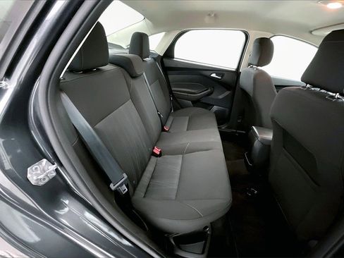 Used 2018 Ford Focus SE image 20