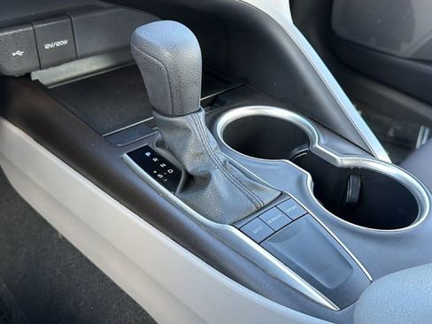 Certified 2023 Toyota Camry LE image 33