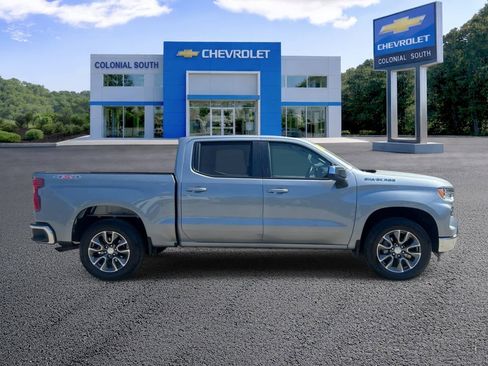 Certified 2023 Chevrolet Silverado 1500 LT AWD/4WD image 7