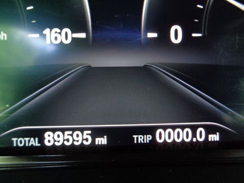Used 2018 BMW 530i xDrive AWD/4WD image 18