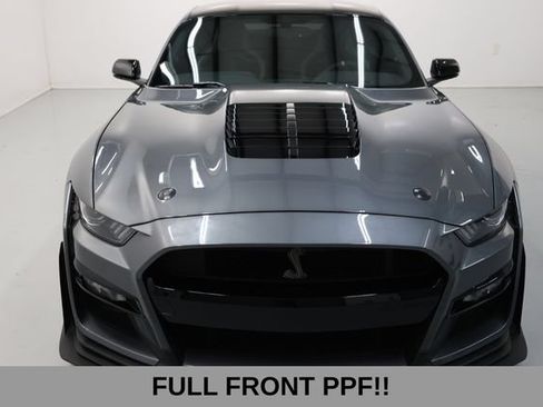 Used 2022 Ford Mustang Shelby GT500 w/ Carbon Fiber Track Pack RWD image 5