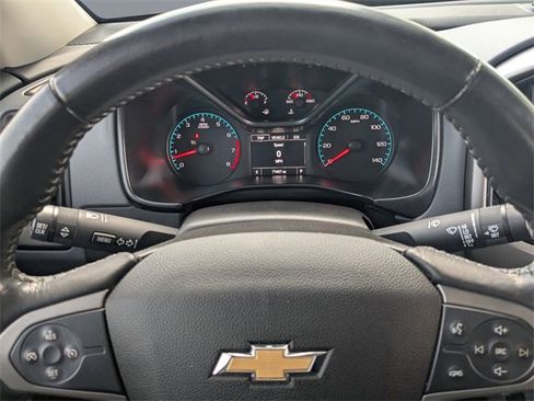 Used 2015 Chevrolet Colorado Z71 image 28