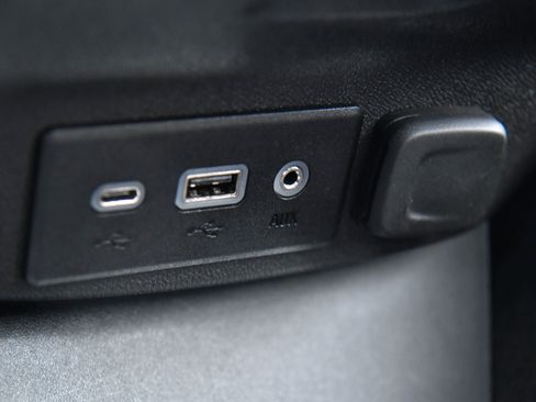 Used 2023 Chevrolet Malibu LT image 21