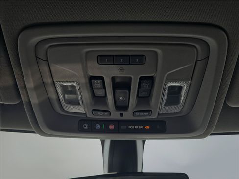 Used 2020 Chevrolet Silverado 1500 RST AWD/4WD image 18