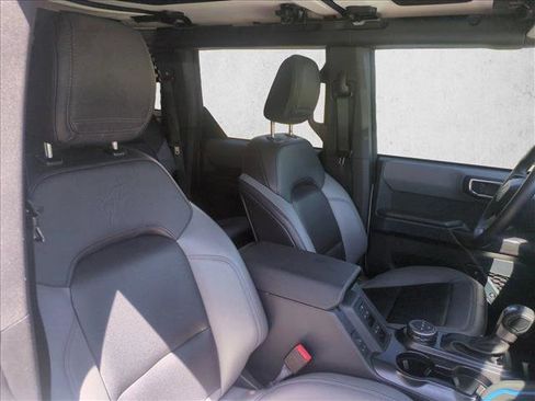 Used 2024 Ford Bronco Black Diamond image 21