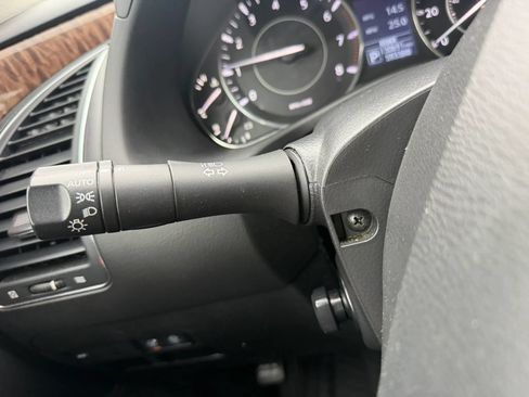 Used 2020 Nissan Armada SL w/ Premium Package AWD/4WD image 16