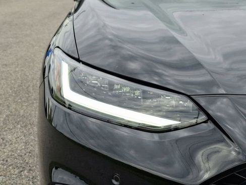 Certified 2026 Honda HR-V EX-L image 9