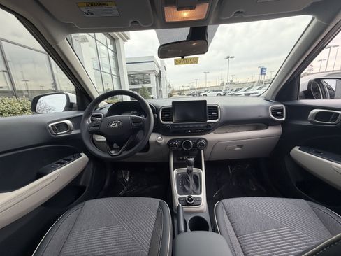 New 2026 Hyundai Venue SEL image 23