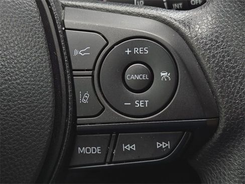 Used 2024 Toyota RAV4 XLE image 26