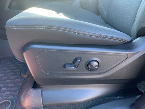 Used 2023 RAM 1500 Big Horn image 11