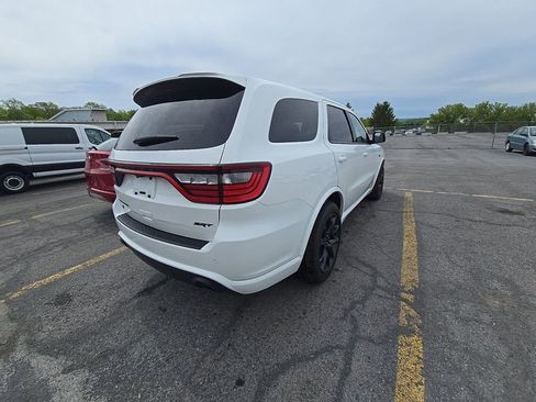 Used 2022 Dodge Durango SRT w/ Technology Group AWD/4WD image 6