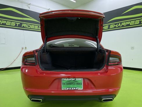 Used 2022 Dodge Charger SXT image 9