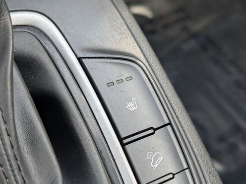 Used 2021 Hyundai Kona SEL FWD image 19
