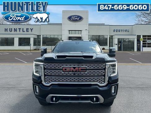 Used 2022 GMC Sierra 2500 Denali w/ Denali Ultimate Package image 3