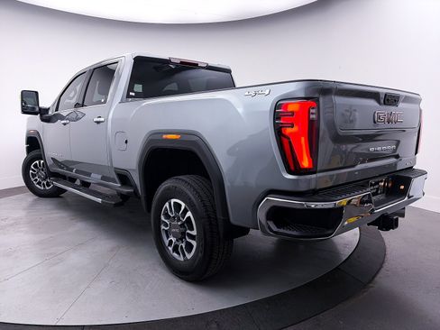 Used 2024 GMC Sierra 2500 SLT w/ Max Trailering Package image 2