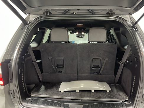 Used 2023 Dodge Durango R/T RWD image 19