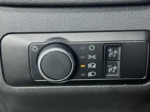 Used 2025 Ford Escape Active image 17