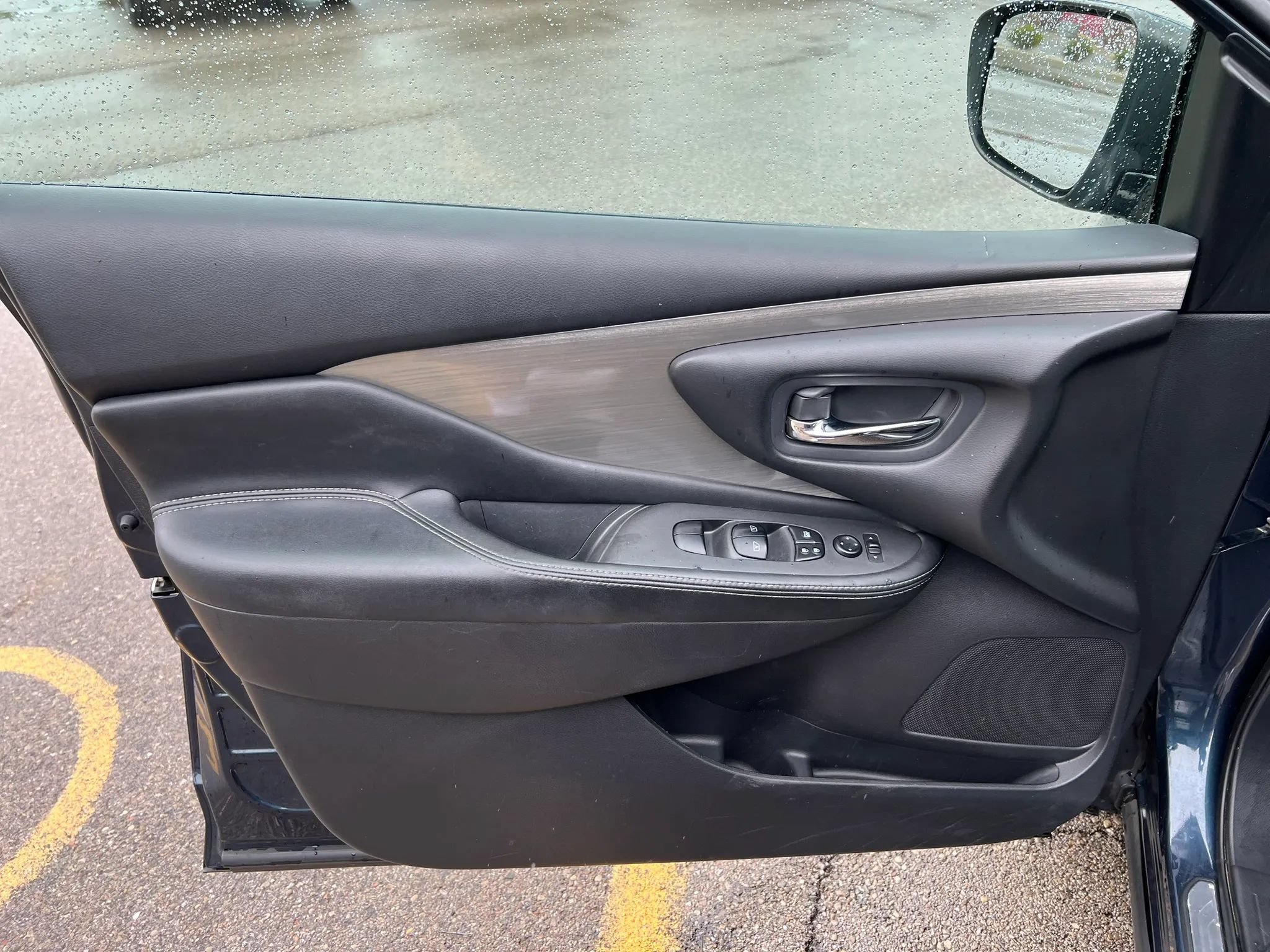 Used 2017 Nissan Murano SV AWD/4WD image 20