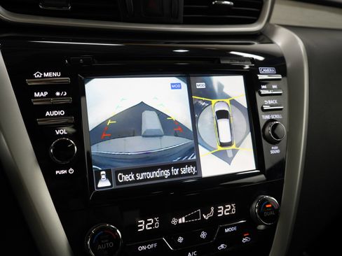 Used 2017 Nissan Murano SL image 22