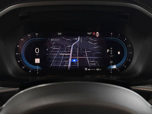 Used 2023 Volvo XC60 B5 Core image 32