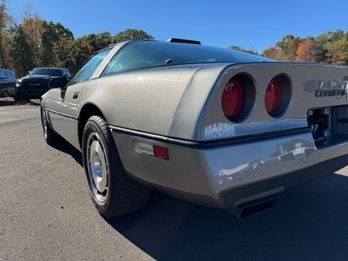 Used 1986 Chevrolet Corvette Coupe image 10