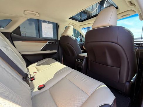 Used 2019 Lexus RX 350 FWD w/ Navigation Package image 27
