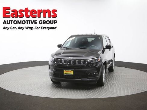 Used 2023 Jeep Compass Sport AWD/4WD image 55
