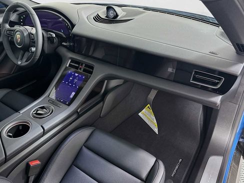 New 2025 Porsche Taycan image 29