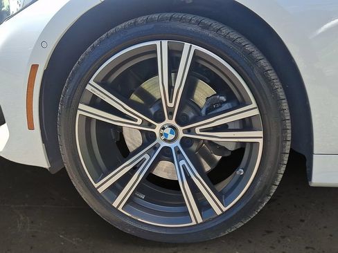 Used 2023 BMW 330i xDrive Sedan w/ Premium Package AWD/4WD image 9