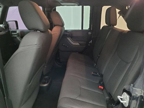 Used 2015 Jeep Wrangler Unlimited Sport AWD/4WD image 18