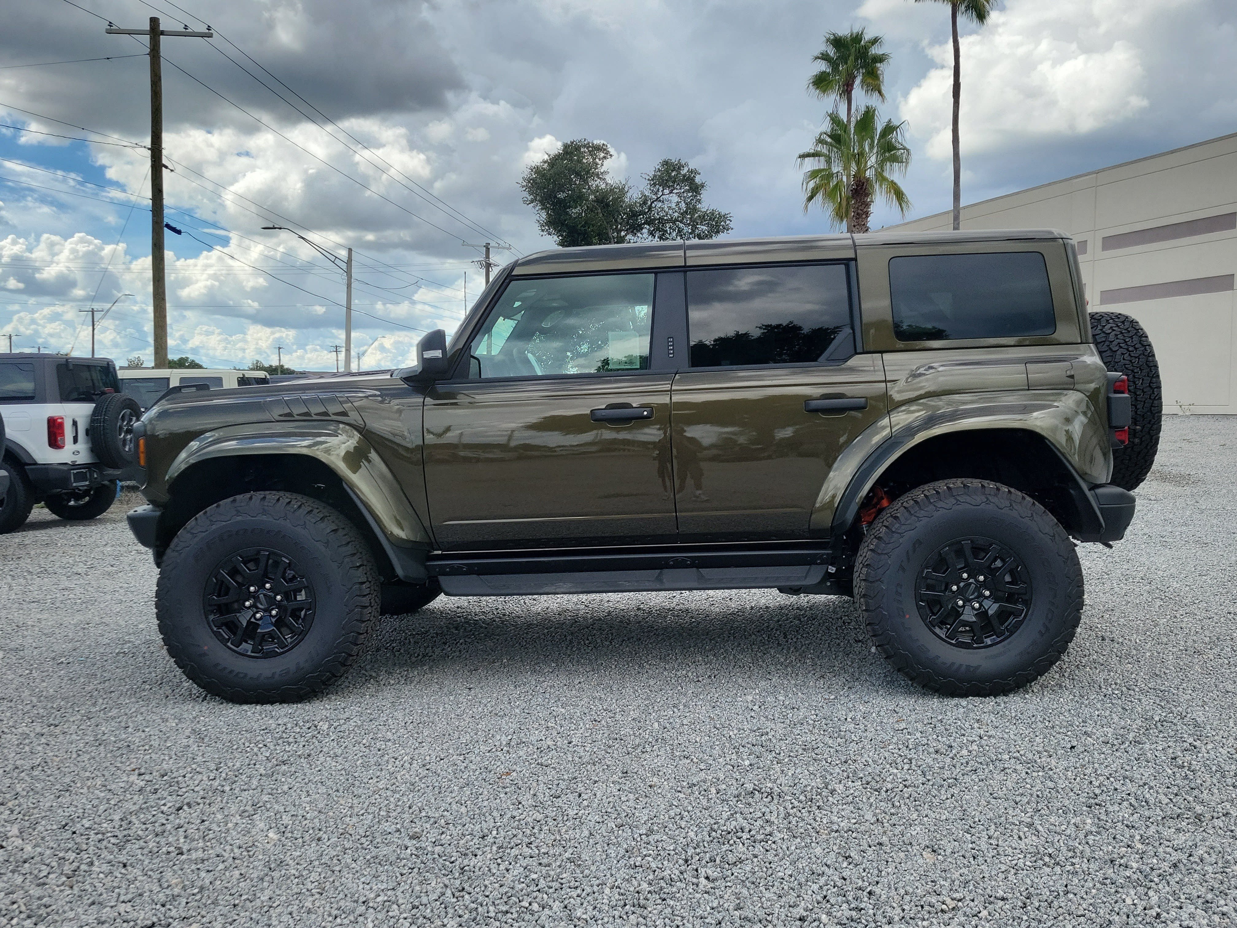 New 2026 Ford Bronco Raptor AWD/4WD image 7