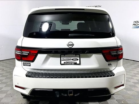 Used 2023 Nissan Armada SL w/ Midnight Edition Package RWD image 4