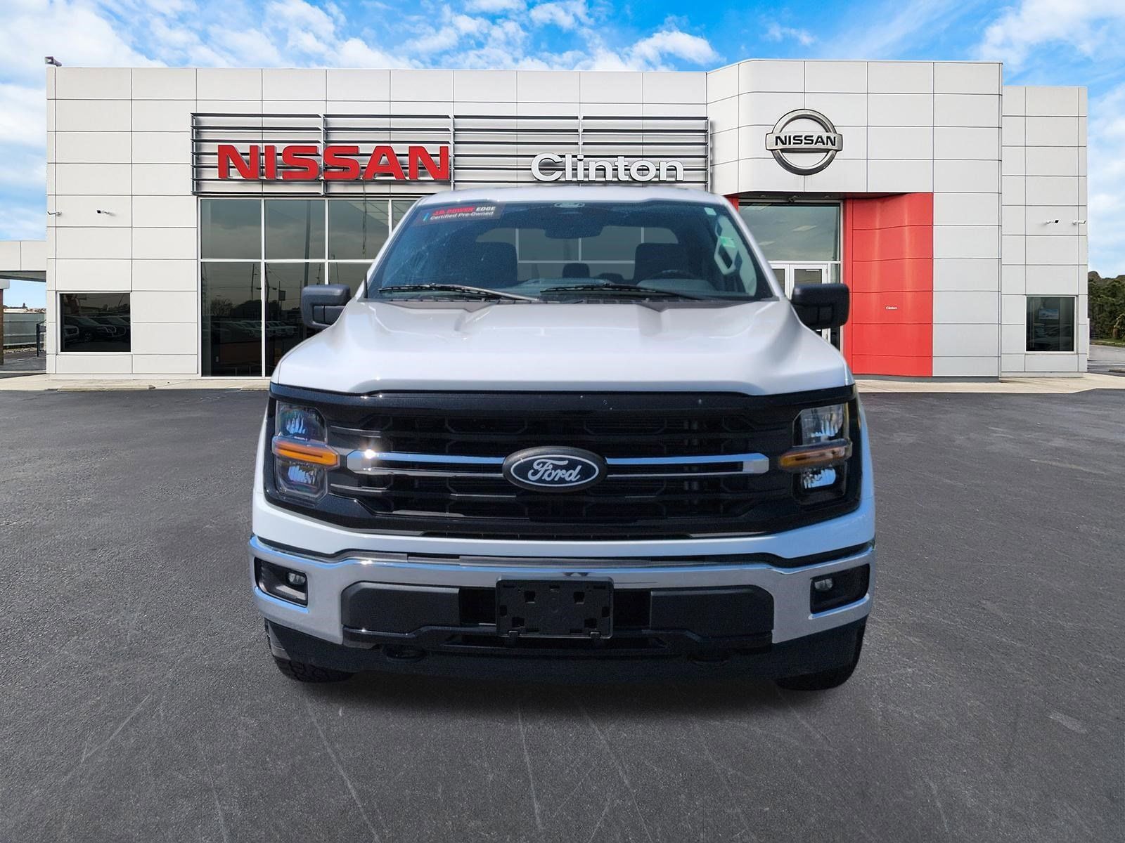 Used 2025 Ford F150 XLT w/ Equipment Group 301A Standard AWD/4WD image 8