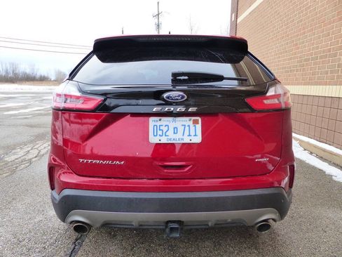 Used 2023 Ford Edge Titanium w/ Equipment Group 301A AWD/4WD image 9