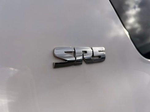 Used 2018 Toyota 4Runner SR5 image 9