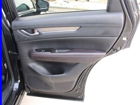 Used 2019 MAZDA CX-5 Signature image 23