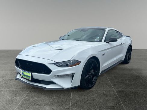 Used 2021 Ford Mustang GT Premium RWD image 4